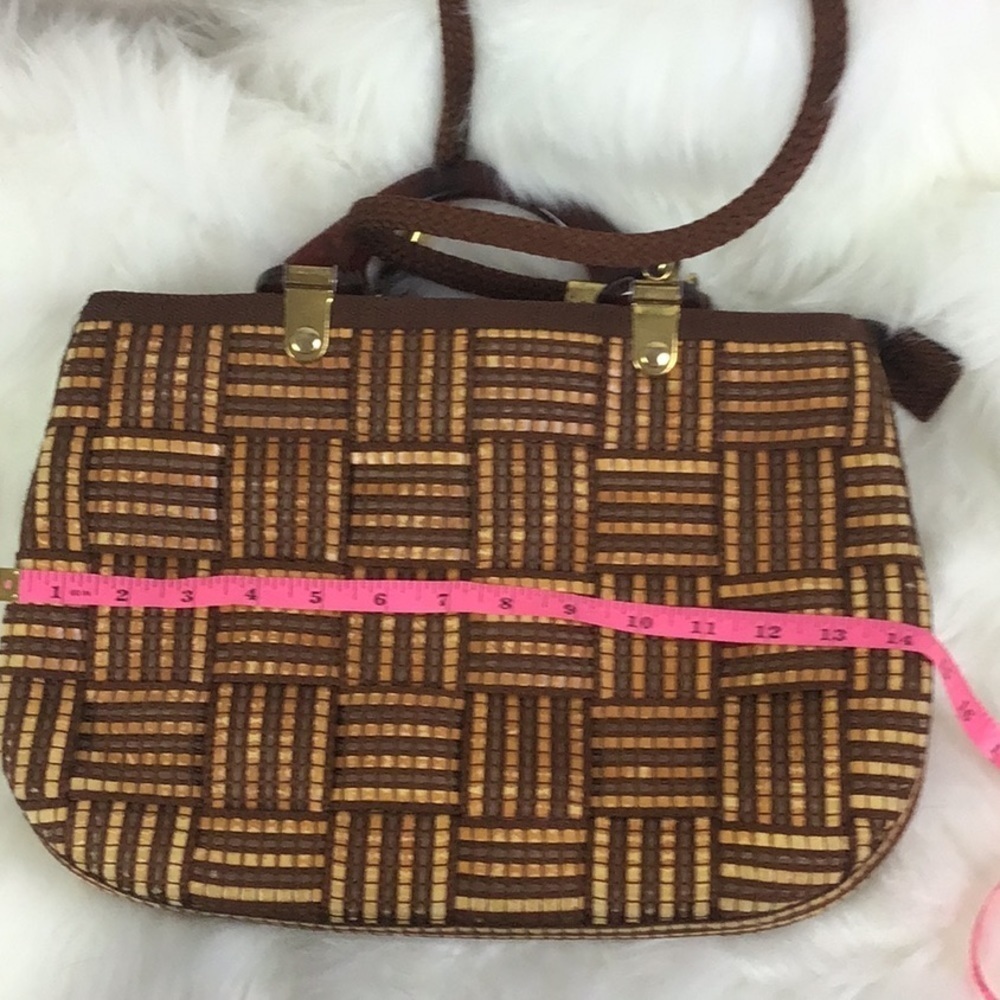 Vintage Brown Woven Crossbody Bag with Tortoiseshell Handle - Picture 7 of 12